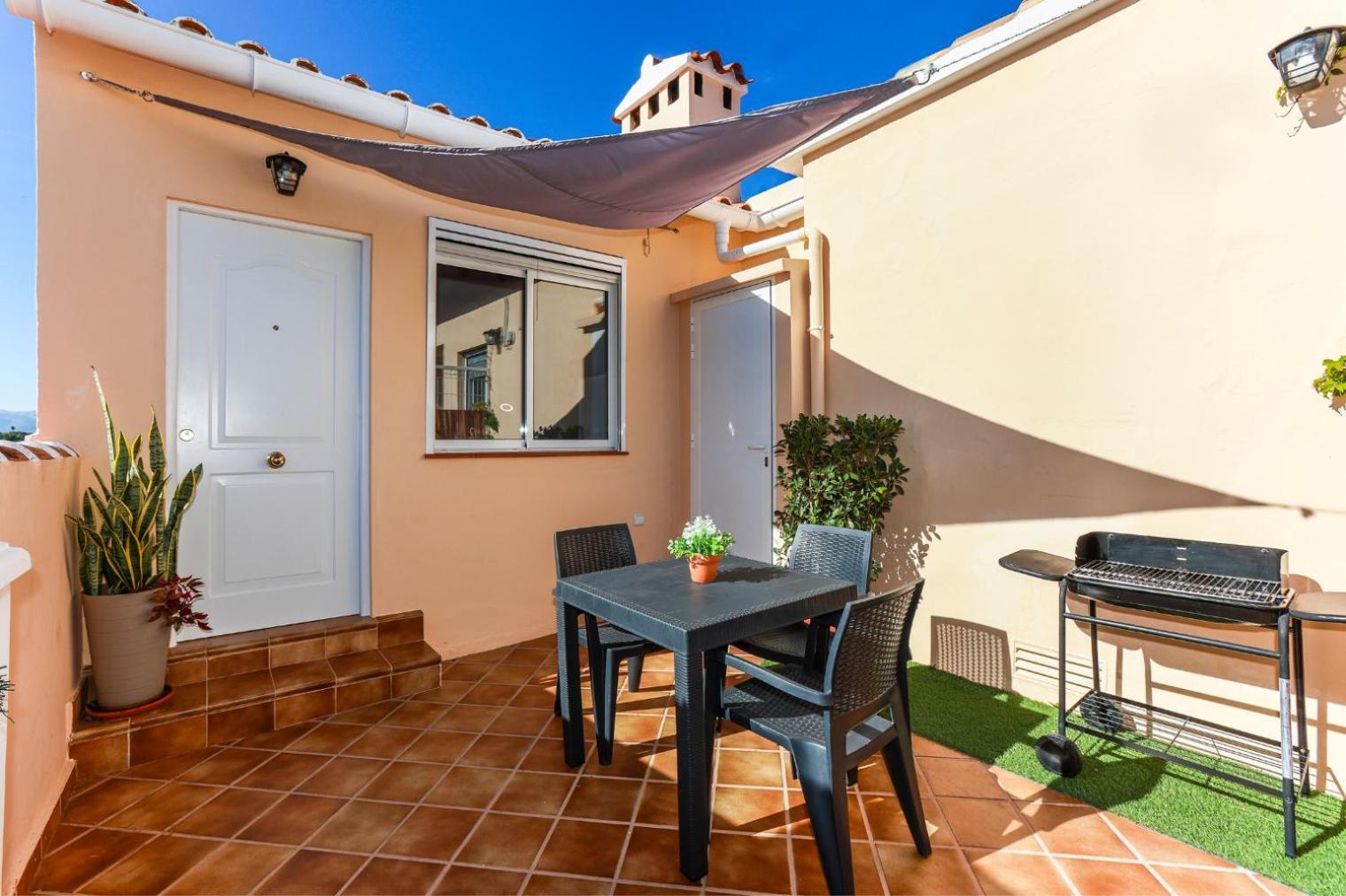 Apartamento Buganvilla Premium Beach And Mountain Дения Экстерьер фото